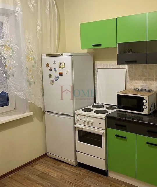 Сдаётся 1-комнатная квартира, 37 м²