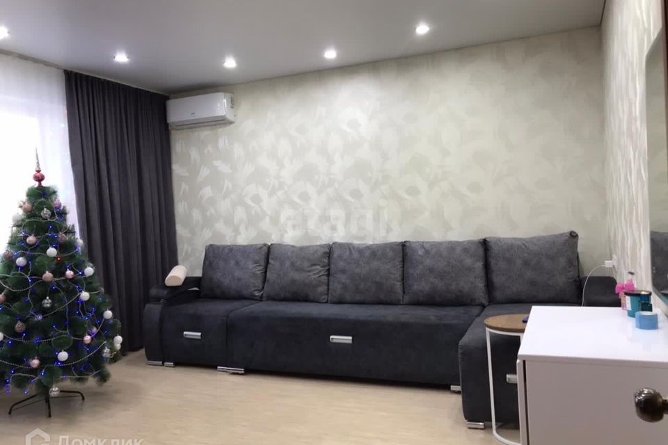 Продаётся 2-комнатная квартира, 50.4 м²