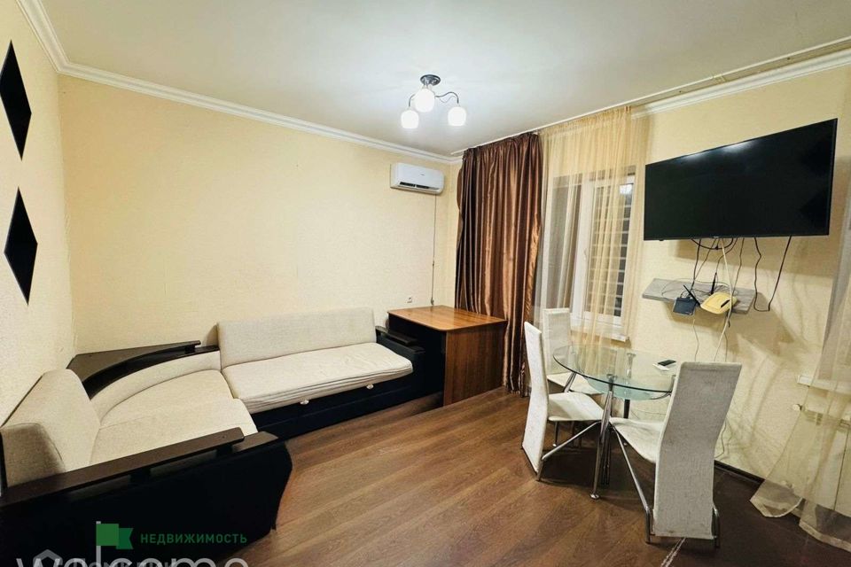 Продаётся 1-комнатная квартира, 37 м²