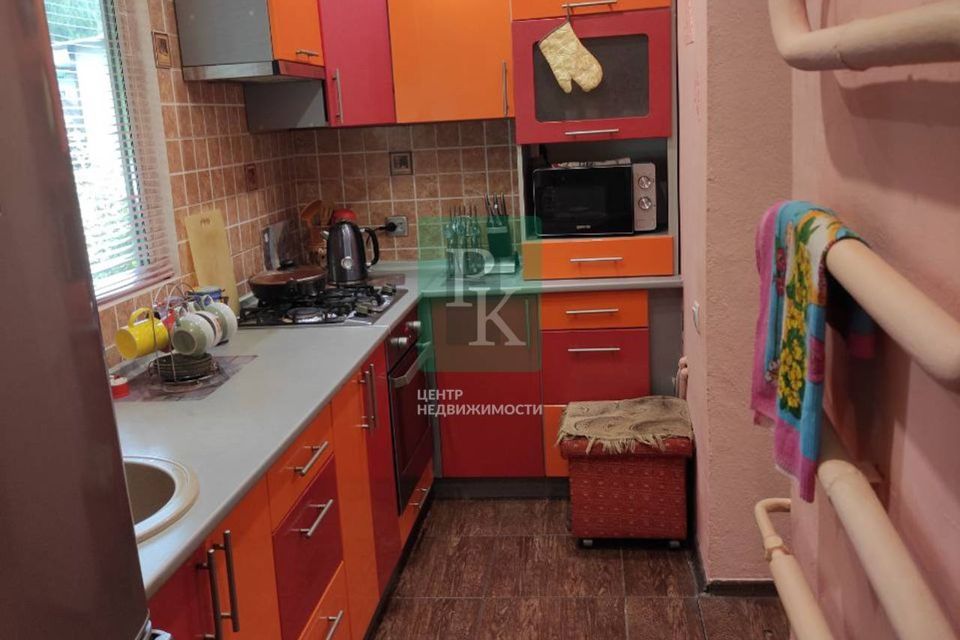 Продаётся 2-комнатная квартира, 42.8 м²