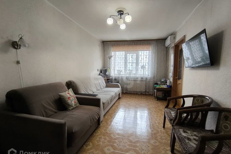 Продаётся 3-комнатная квартира, 52.2 м²