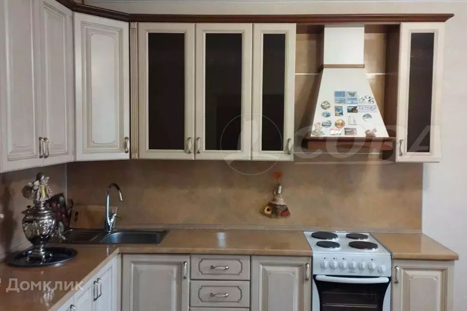 Сдаётся 1-комнатная квартира, 54 м²