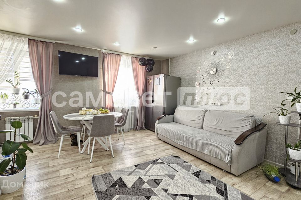 Продаётся 3-комнатная квартира, 59.2 м²