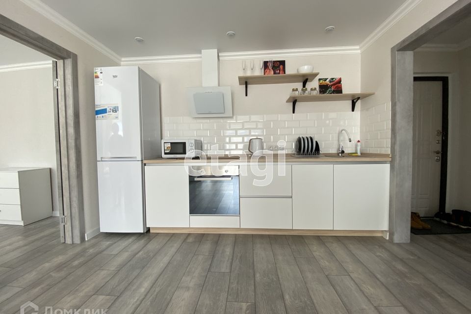 Сдаётся 2-комнатная квартира, 59 м²