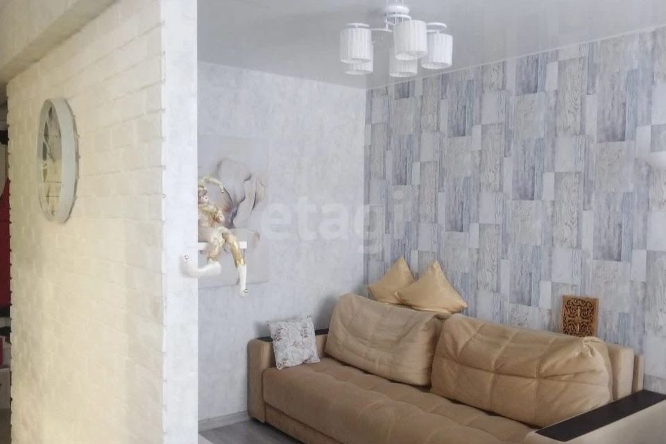 Продаётся 2-комнатная квартира, 61.6 м²