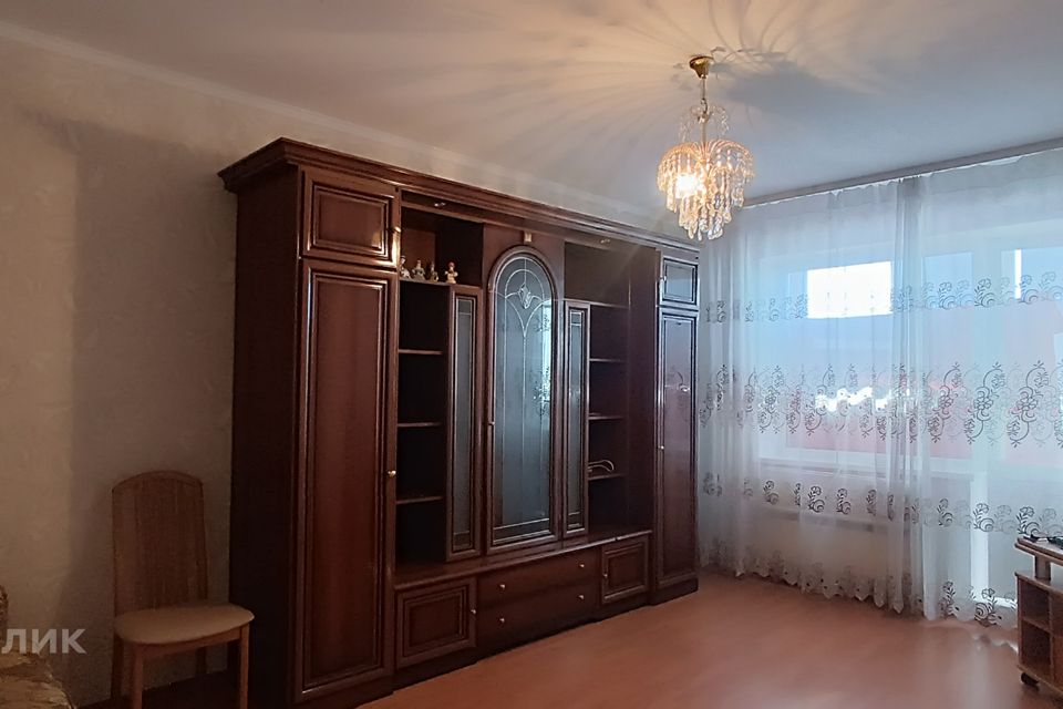 Сдаётся 2-комнатная квартира, 52.2 м²