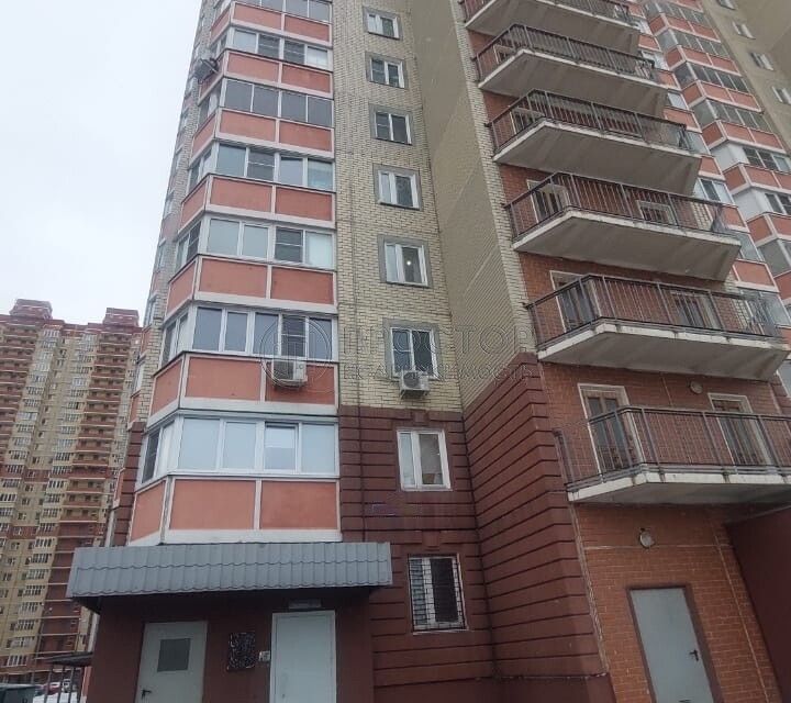 Продаётся 3-комнатная квартира, 72 м²