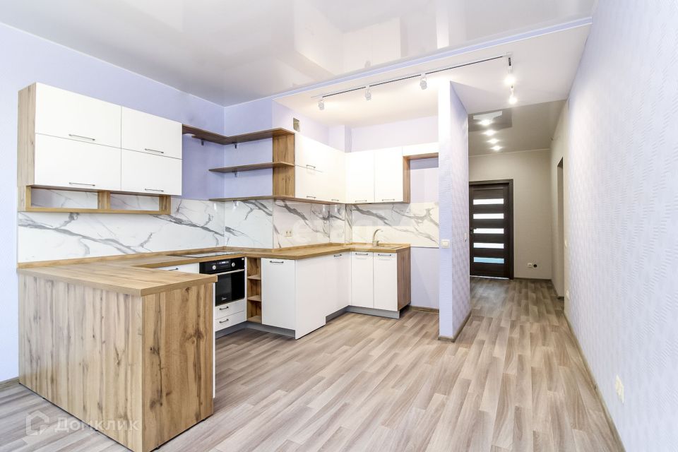 Продаётся 1-комнатная квартира, 52.4 м²