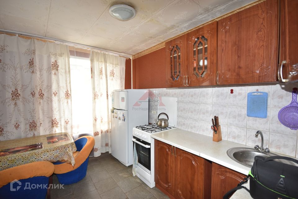 Продаётся 3-комнатная квартира, 59.7 м²