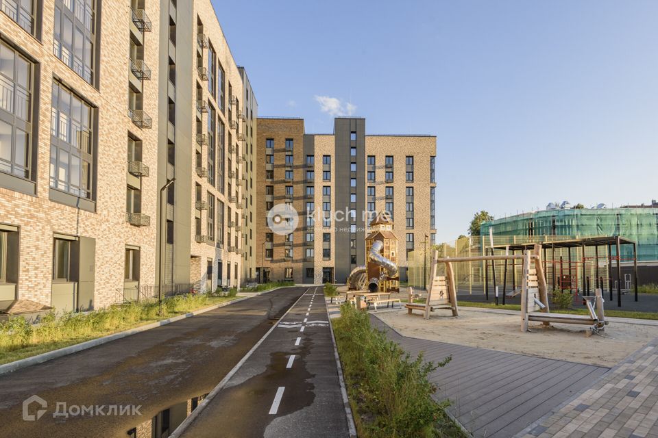 Продаётся 2-комнатная квартира, 71.4 м²