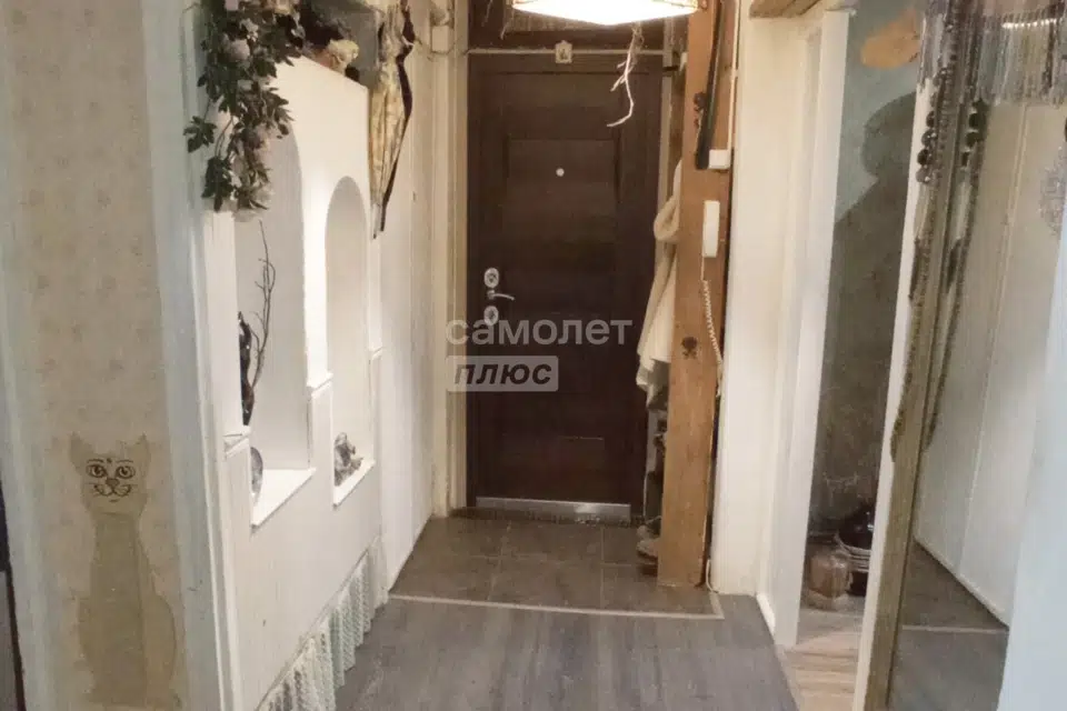 Продаётся 3-комнатная квартира, 63.2 м²