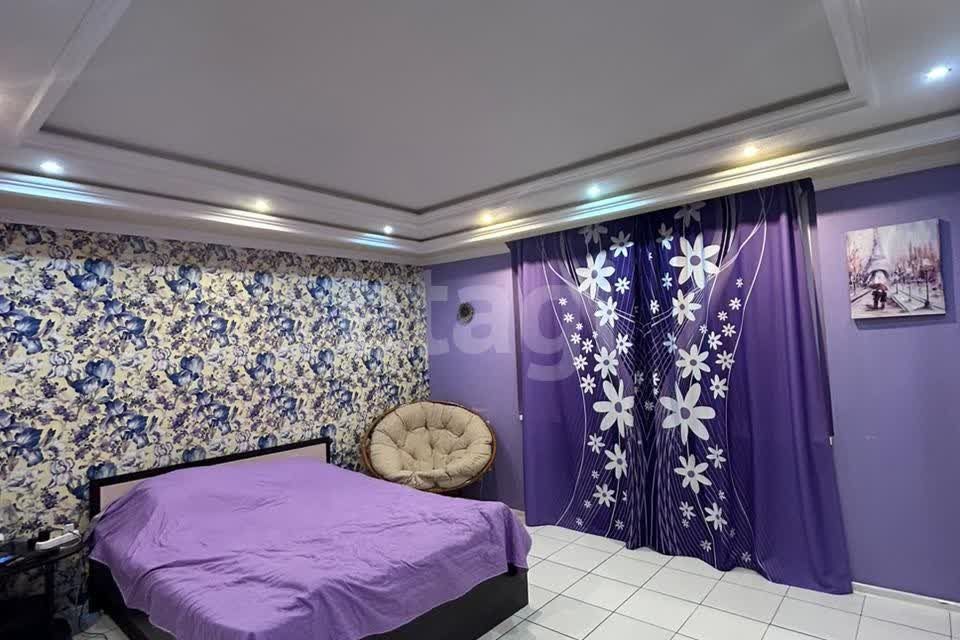 Продаётся 3-комнатная квартира, 62.7 м²