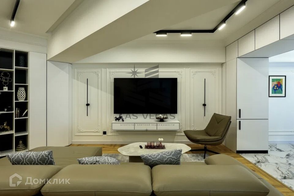 Сдаётся 2-комнатная квартира, 62 м²