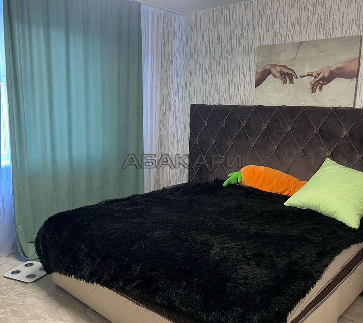 Сдаётся 1-комнатная квартира, 51 м²
