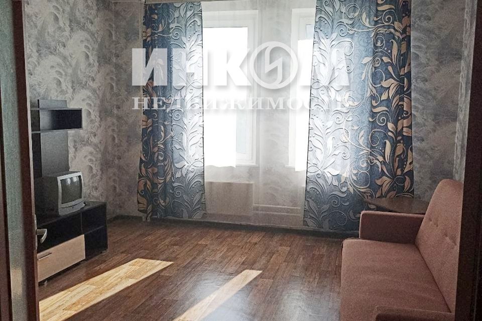 Продаётся 1-комнатная квартира, 38.4 м²
