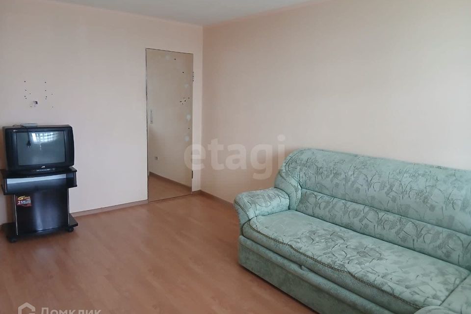 Продаётся 1-комнатная квартира, 39.5 м²