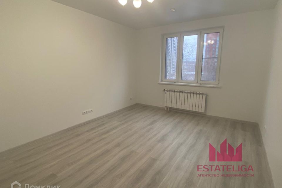 Продаётся 3-комнатная квартира, 75.4 м²