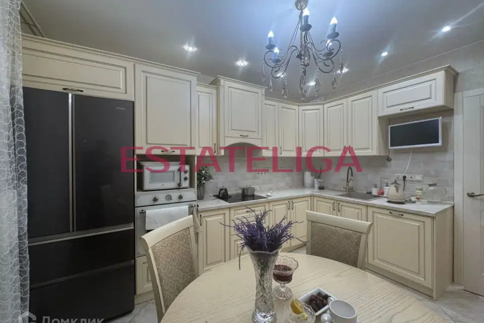 Продаётся 3-комнатная квартира, 85 м²