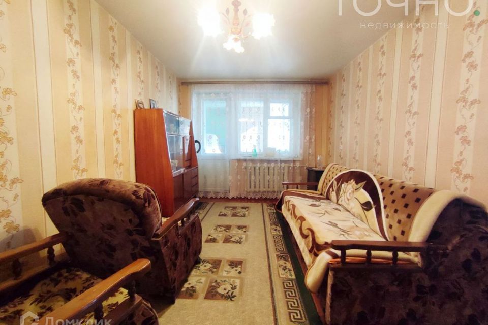 Продаётся 3-комнатная квартира, 50.4 м²
