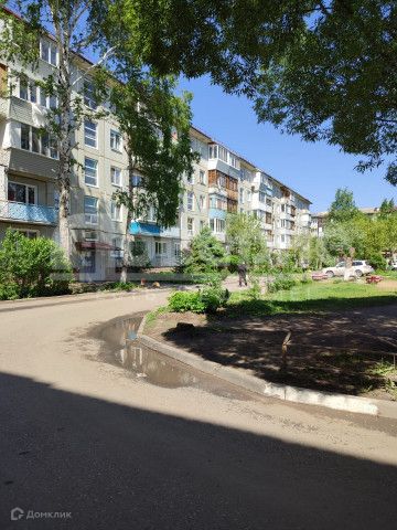 Продаётся 4-комнатная квартира, 58.1 м²