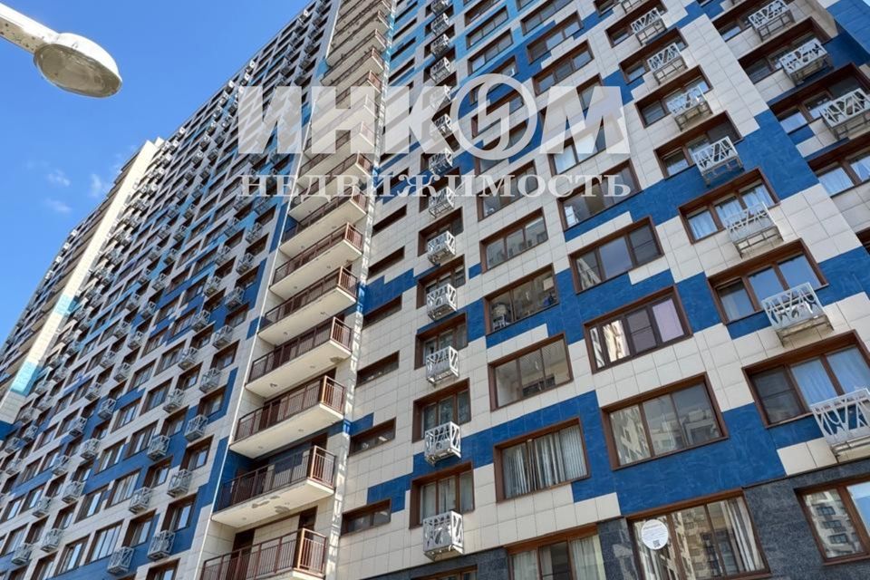 Продаётся 2-комнатная квартира, 64.3 м²