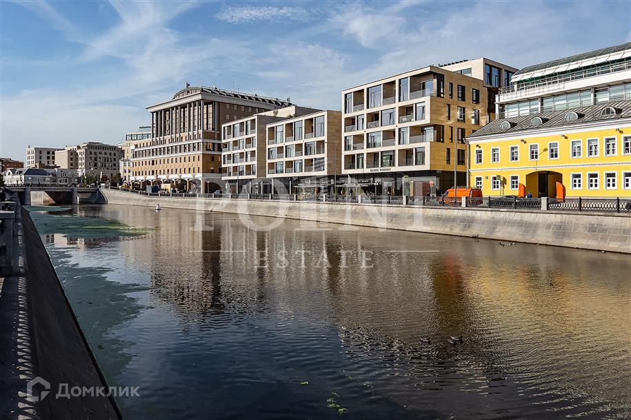 Продаётся 3-комнатная квартира, 126 м²