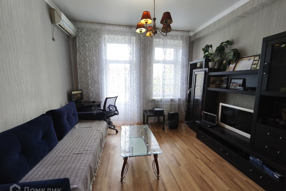Продаётся 2-комнатная квартира, 47.6 м²