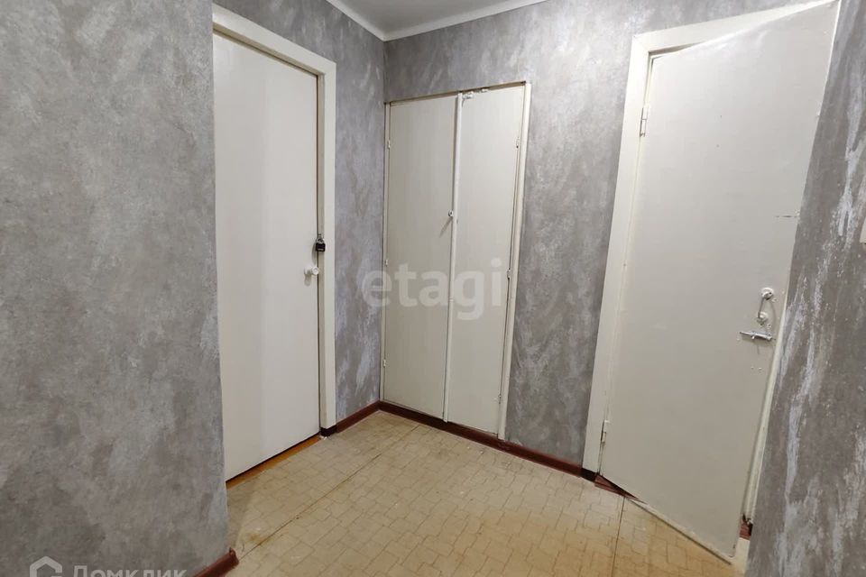 Продаётся 3-комнатная квартира, 60.7 м²
