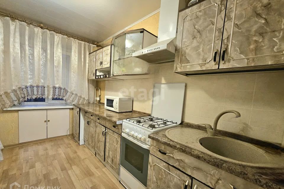 Продаётся 3-комнатная квартира, 62.2 м²