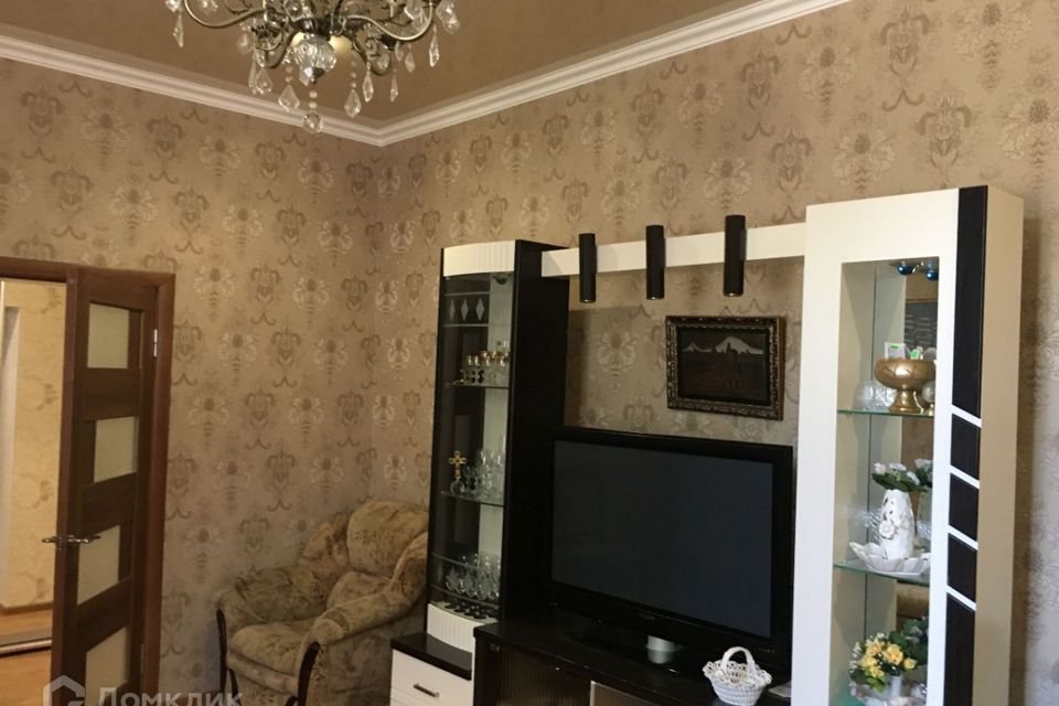 Продаётся 3-комнатная квартира, 82.8 м²