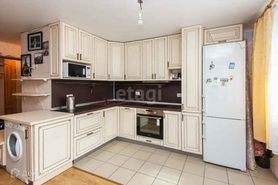 Продаётся 3-комнатная квартира, 55.3 м²