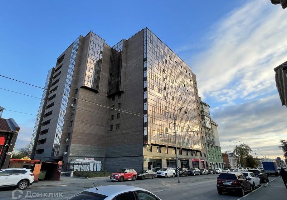 Продаётся 2-комнатная квартира, 70.5 м²