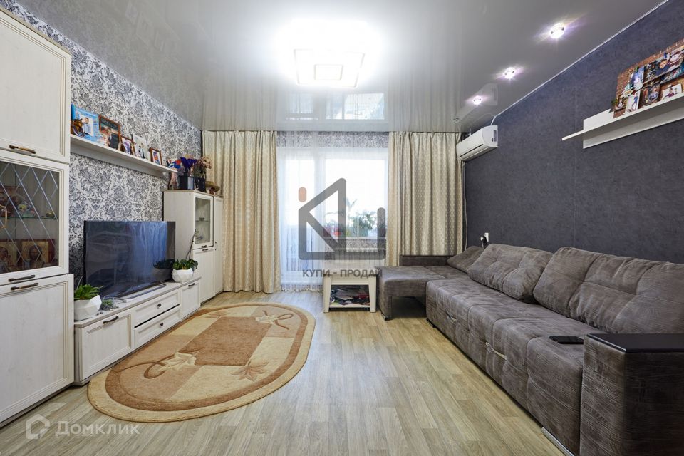 Продаётся 2-комнатная квартира, 65 м²