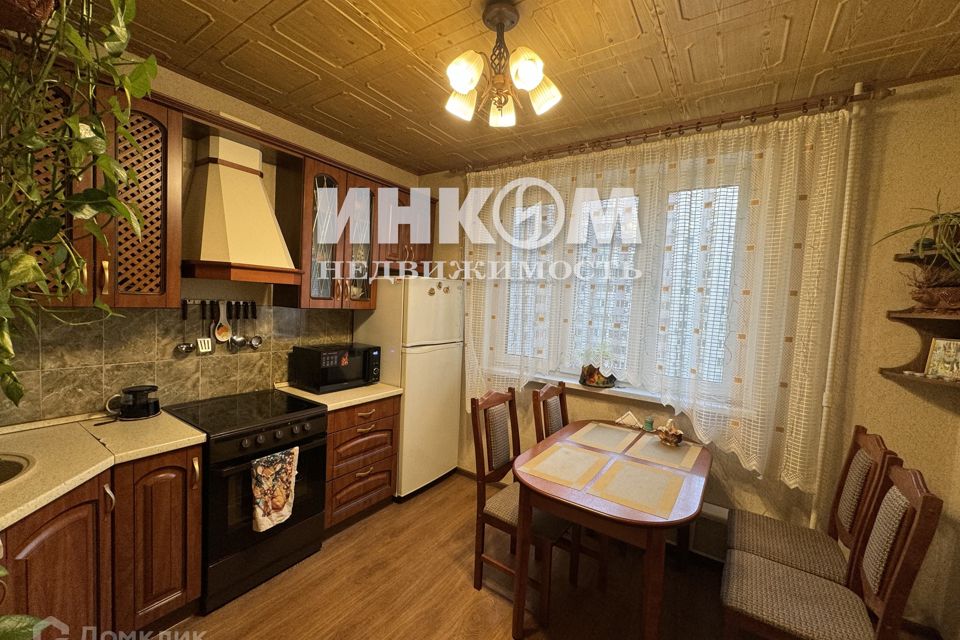 Продаётся 3-комнатная квартира, 77 м²