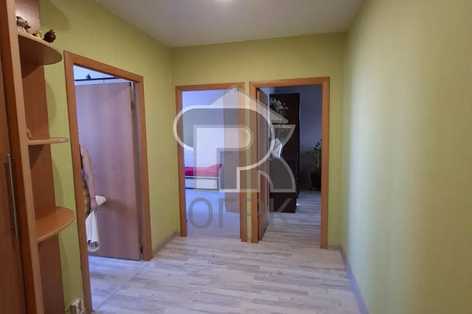 Продаётся 3-комнатная квартира, 73.8 м²