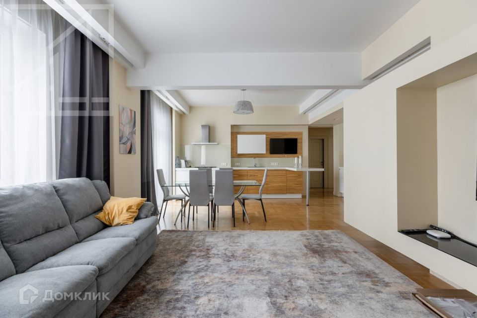 Сдаётся 3-комнатная квартира, 87 м²