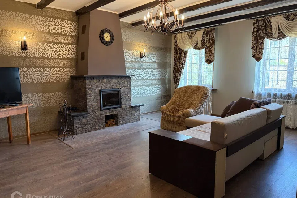 Продаётся 2-этажный дом, 176.2 м²