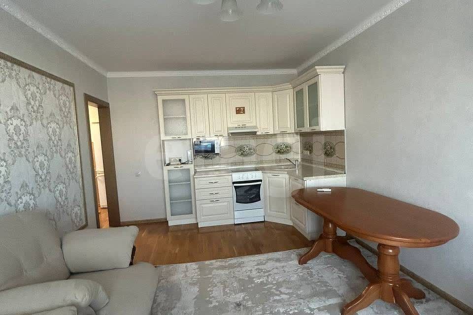 Сдаётся 2-комнатная квартира, 63 м²