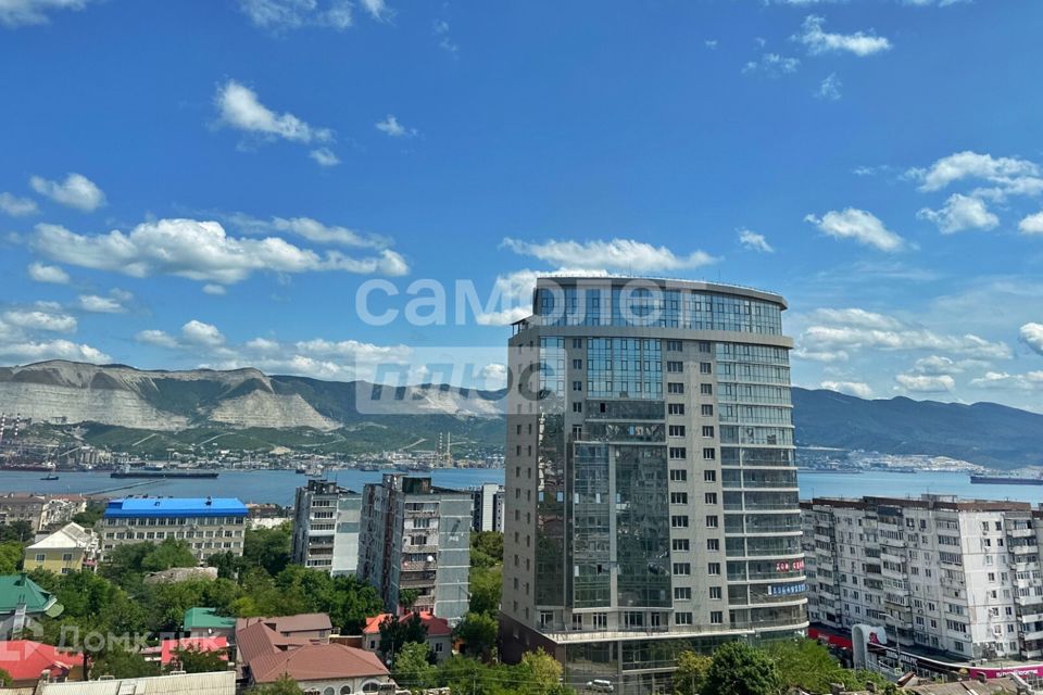 Продаётся 2-комнатная квартира, 94.4 м²