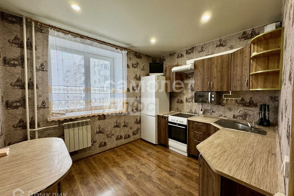 Продаётся 1-комнатная квартира, 48 м²