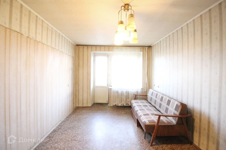 Продаётся 3-комнатная квартира, 57.8 м²