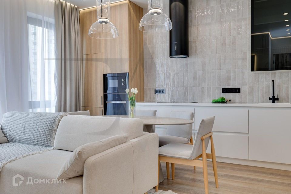 Сдаётся 2-комнатная квартира, 58.5 м²