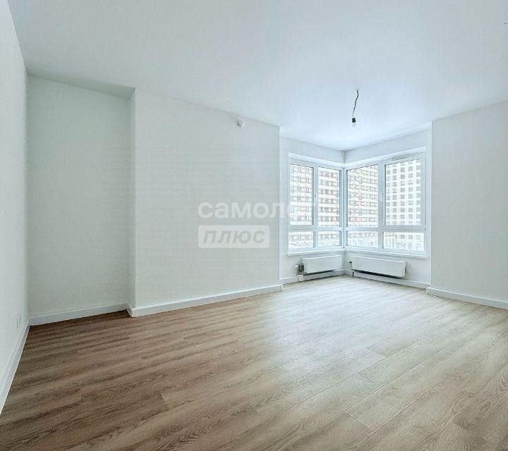 Продаётся 4-комнатная квартира, 73 м²
