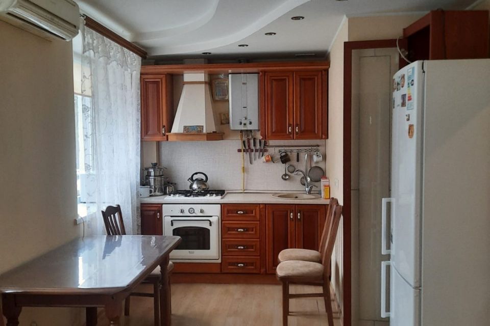 Продаётся 3-комнатная квартира, 53 м²