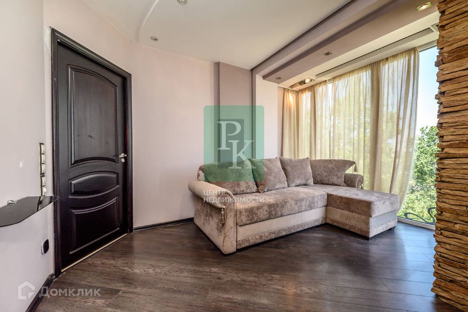 Продаётся 2-комнатная квартира, 40.2 м²