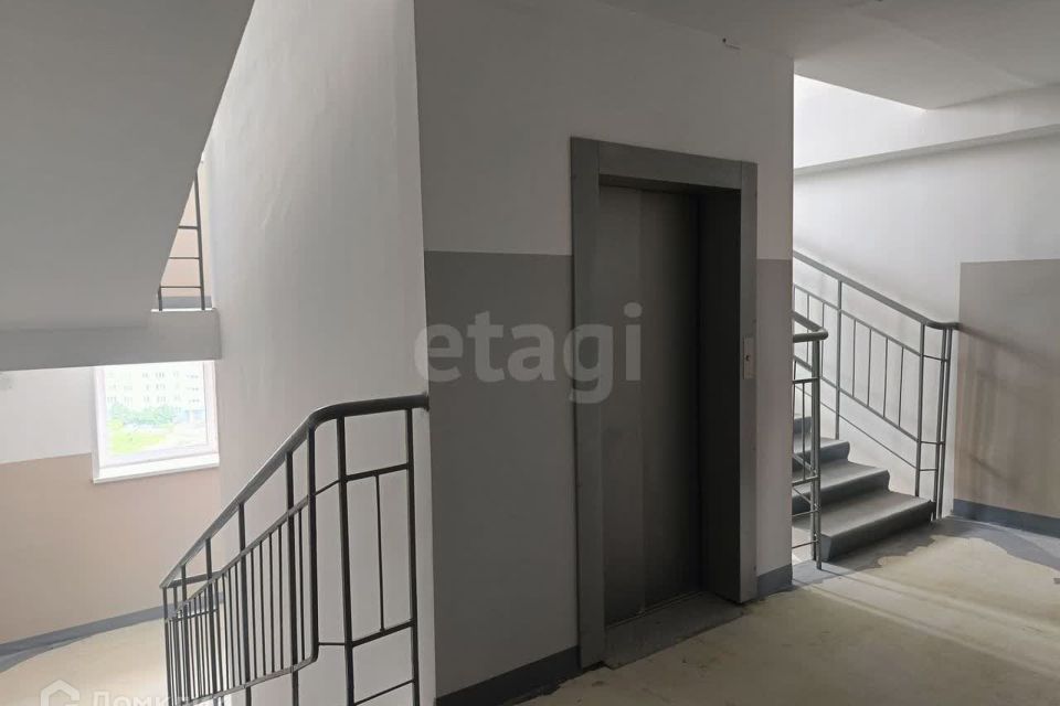 Продаётся 2-комнатная квартира, 60.6 м²