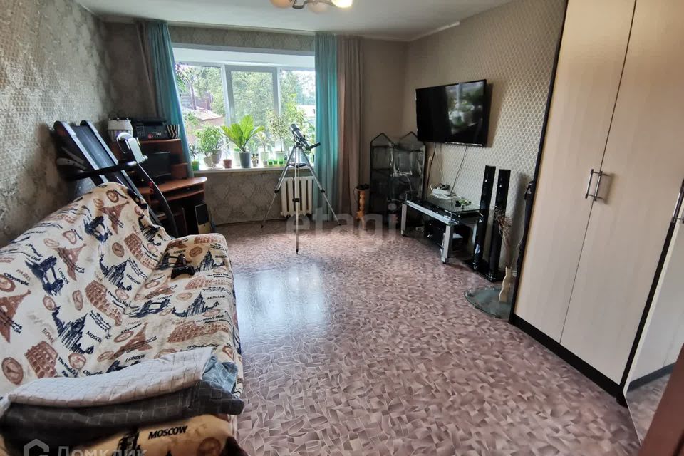 Продаётся 4-комнатная квартира, 78 м²