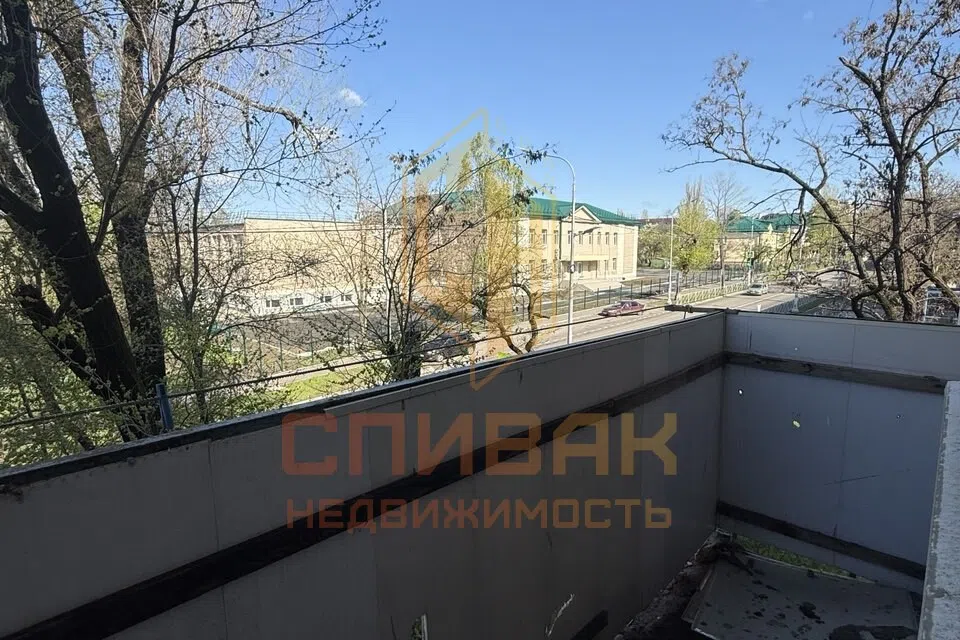 Продаётся комната в 1-комн. квартире, 18.2 м²