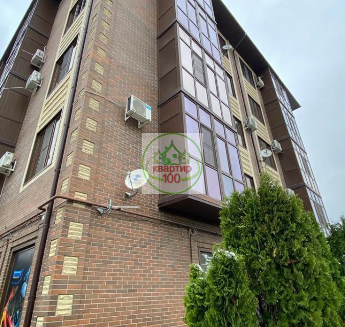 Сдаётся 1-комнатная квартира, 50 м²