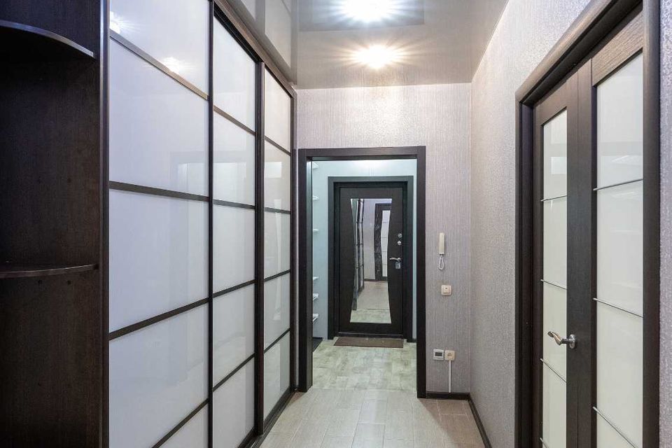 Продаётся 2-комнатная квартира, 63 м²